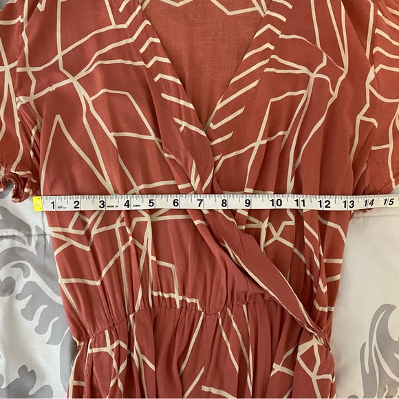 The Prisoners of St. Petersburg Geometric Flowy Romper OS - Picture 6 of 7